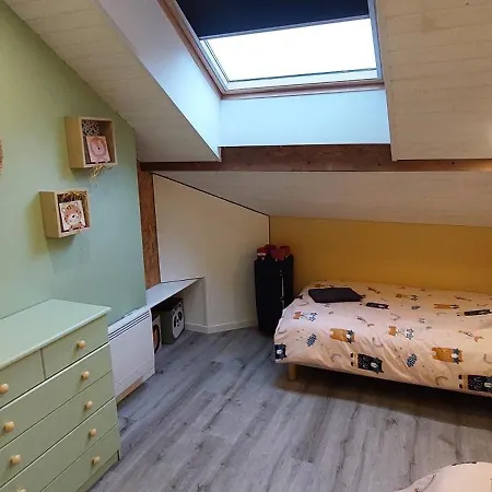 Spacieux Duplex Avec Terrasse Tres Apprecie Des Voyageurs Au Coeur De - De 2 A 8 Personnes Apartment
