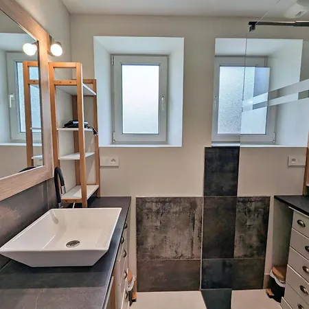 Grand Duplex 6 Ch - Hypercentre - Terrasse Et Parking Apartment La Bresse