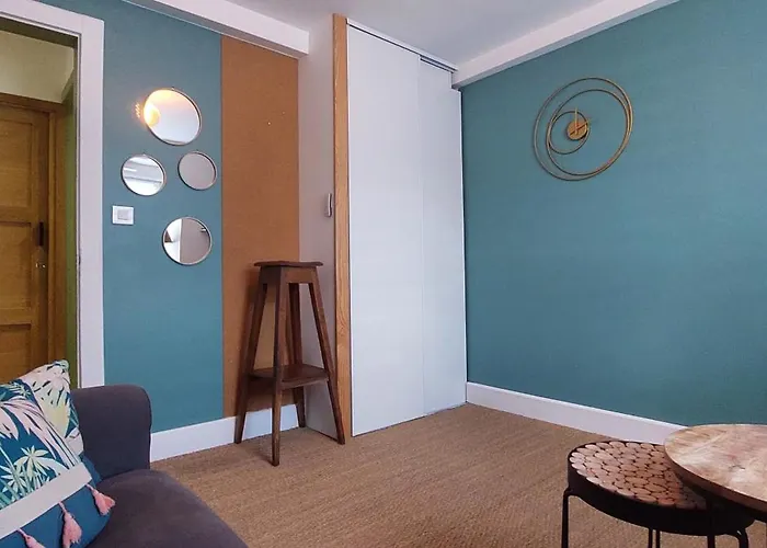 Spacieux Duplex Avec Terrasse Tres Apprecie Des Voyageurs Au Coeur De - De 2 A 8 Personnes * La Bresse